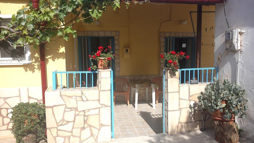 Vintage House-Vori-Rent Rooms Vóroi Exterior foto